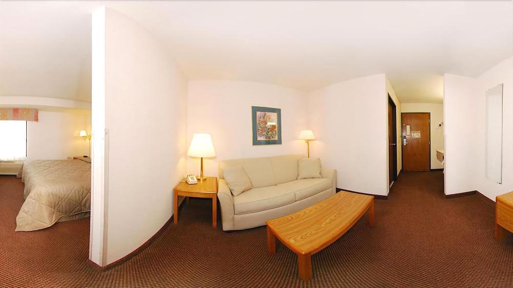 Americinn By Wyndham Reedsburg Zewnętrze zdjęcie