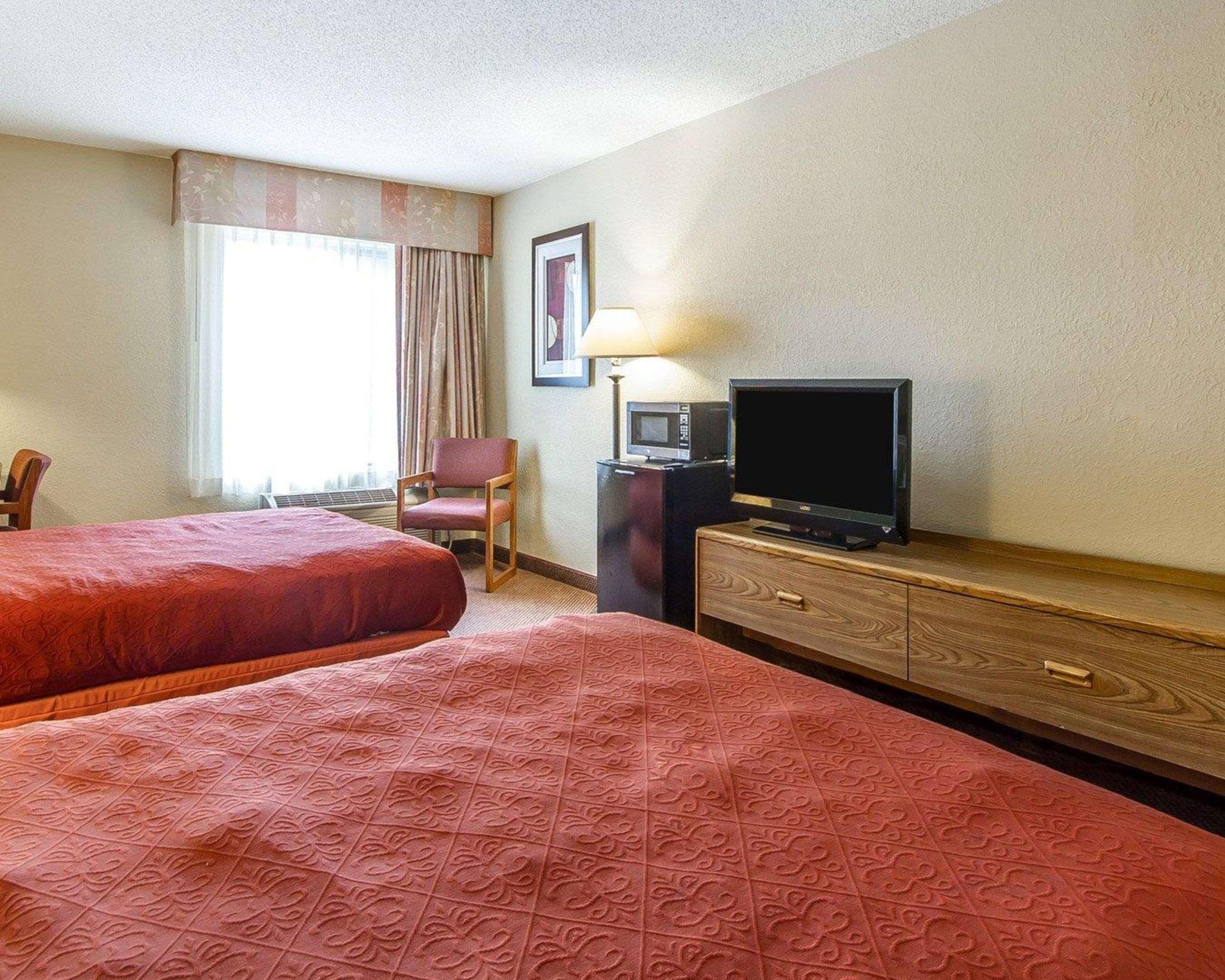 Americinn By Wyndham Reedsburg Zewnętrze zdjęcie