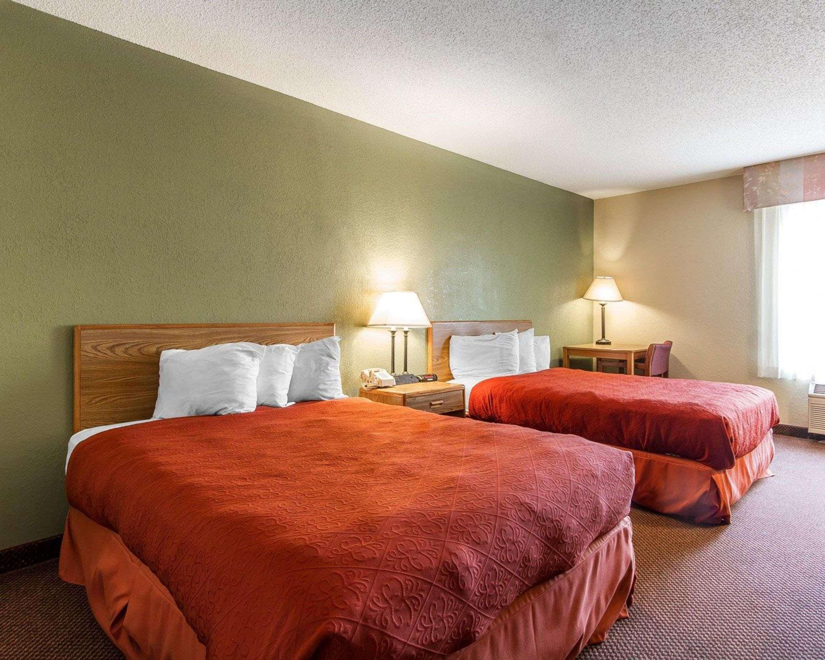 Americinn By Wyndham Reedsburg Zewnętrze zdjęcie
