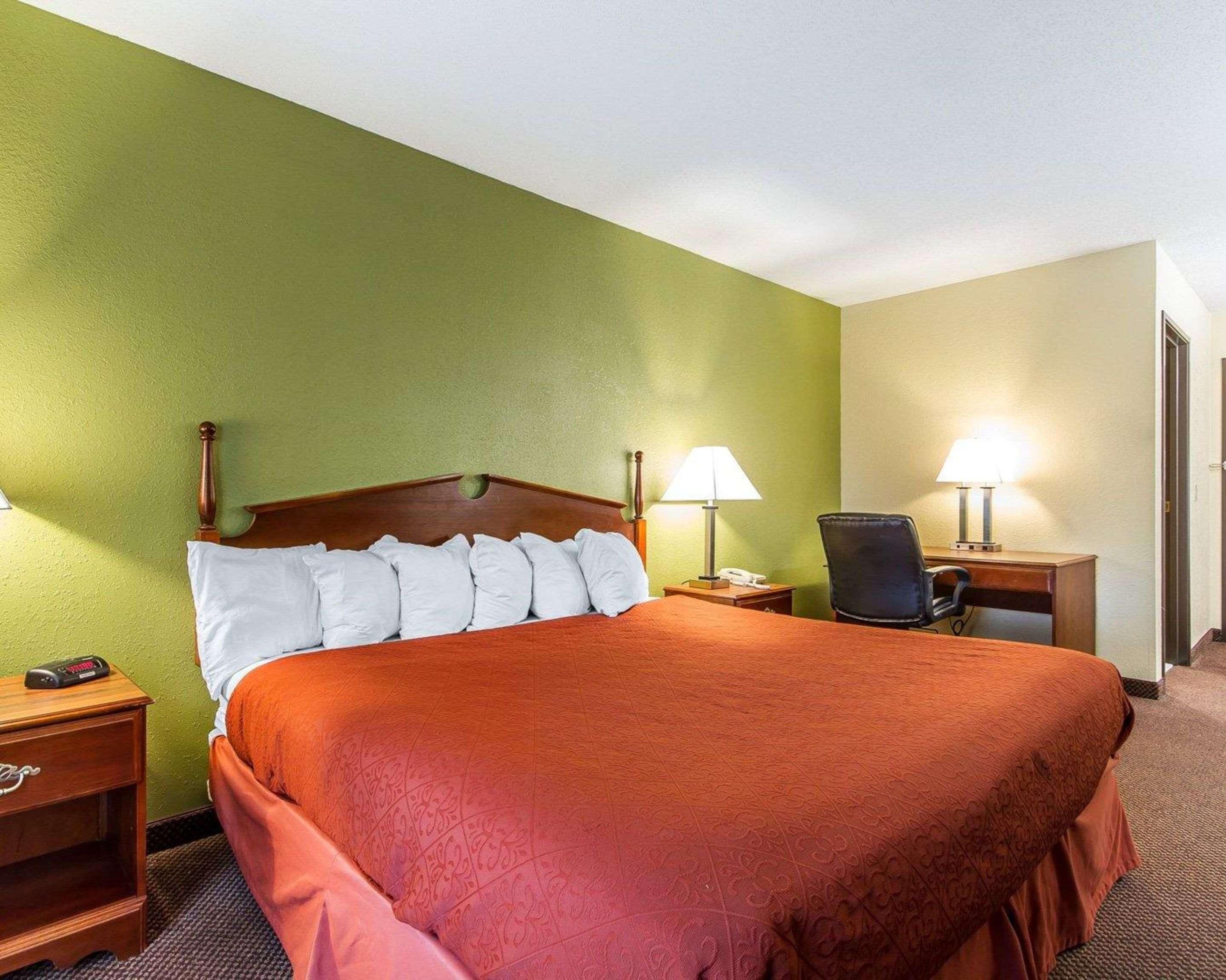 Americinn By Wyndham Reedsburg Zewnętrze zdjęcie