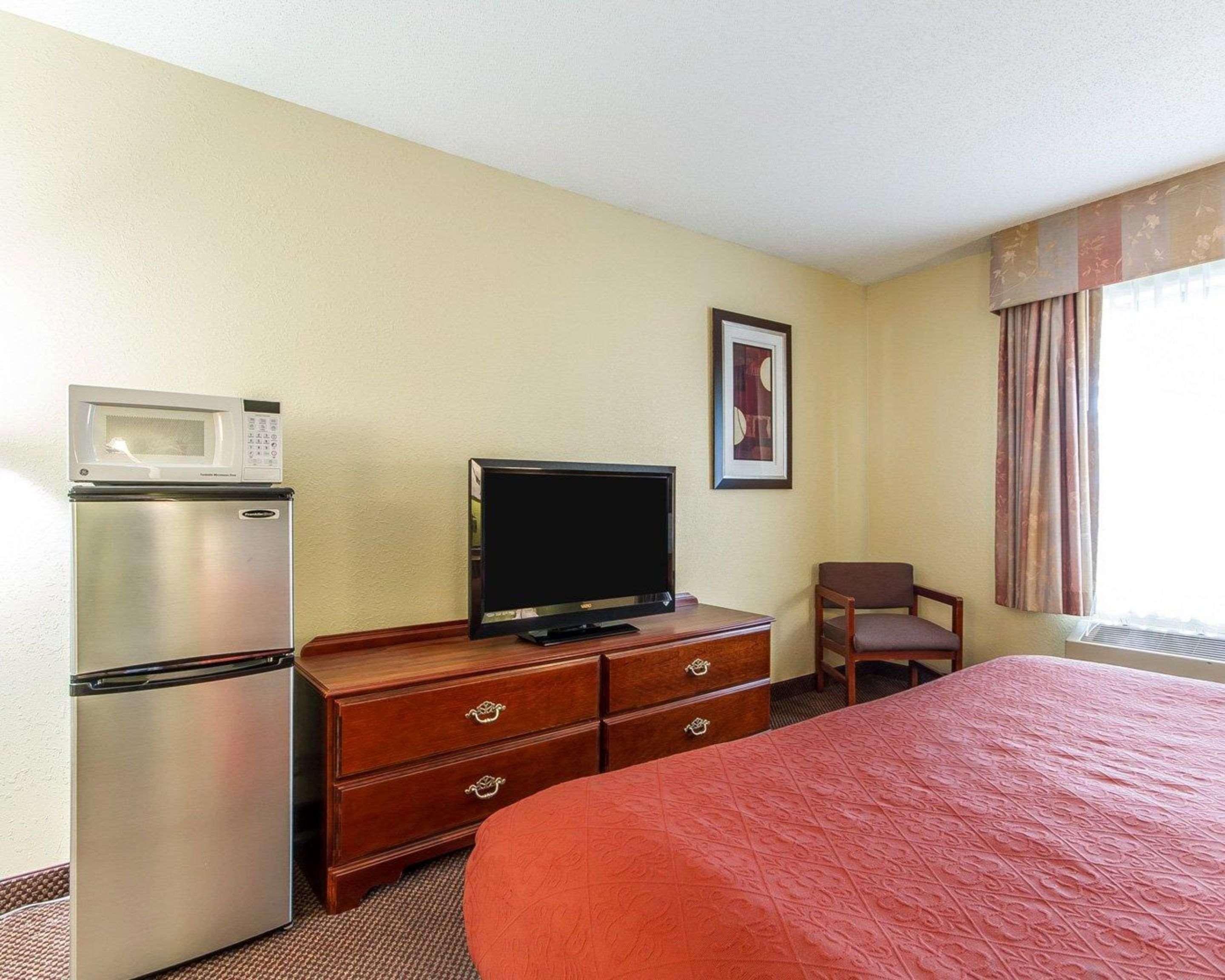 Americinn By Wyndham Reedsburg Zewnętrze zdjęcie