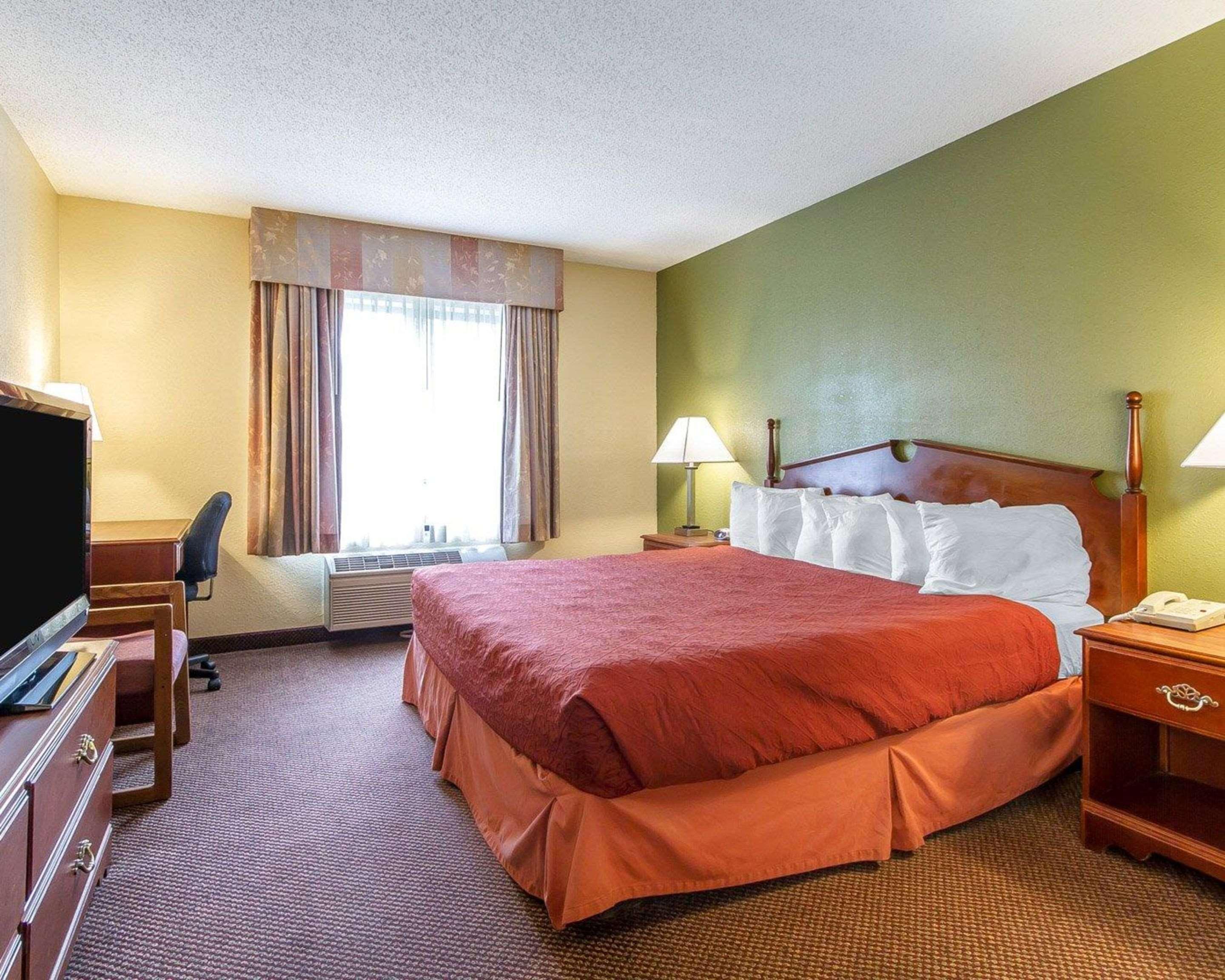 Americinn By Wyndham Reedsburg Zewnętrze zdjęcie