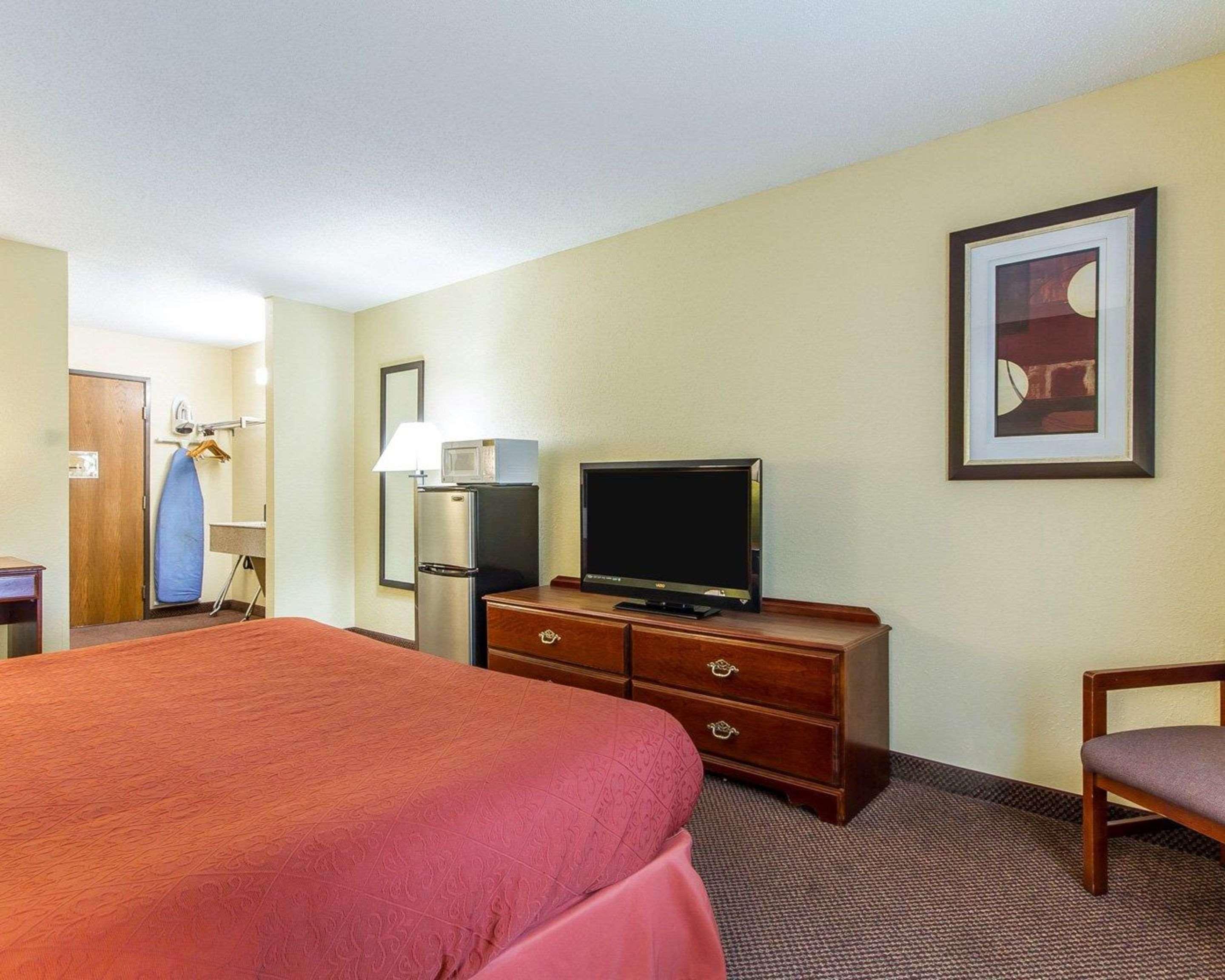 Americinn By Wyndham Reedsburg Zewnętrze zdjęcie