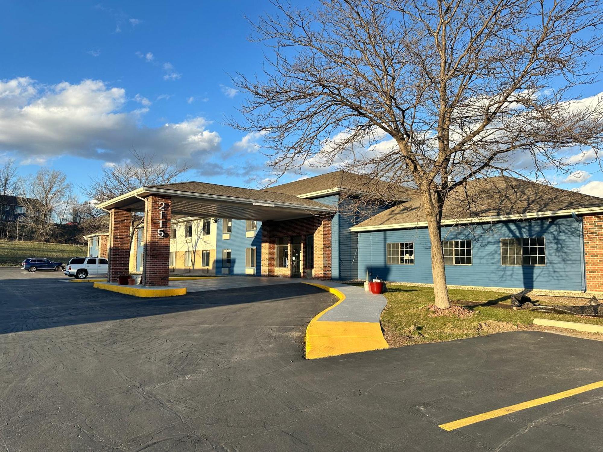 Americinn By Wyndham Reedsburg Zewnętrze zdjęcie