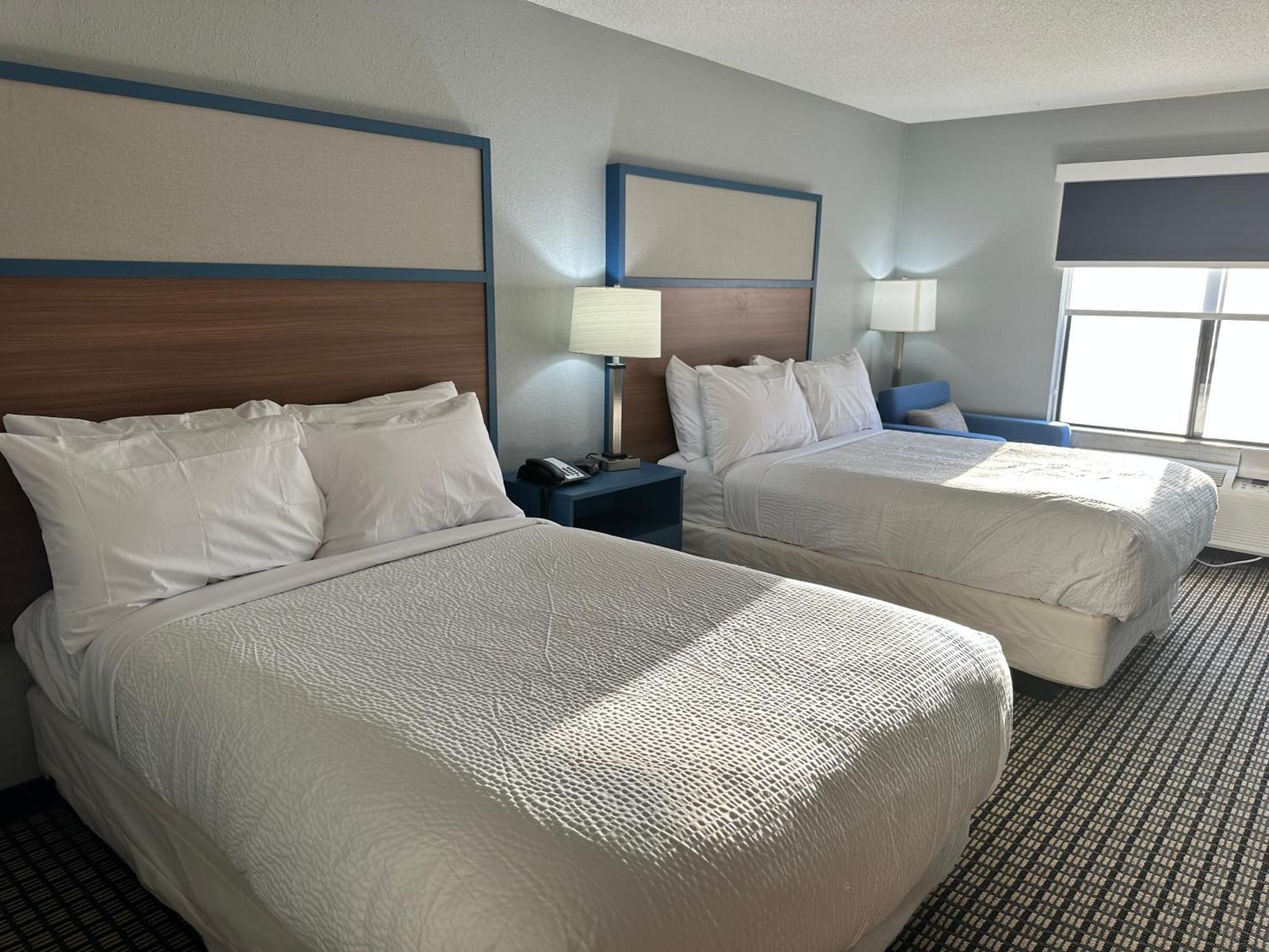 Americinn By Wyndham Reedsburg Zewnętrze zdjęcie
