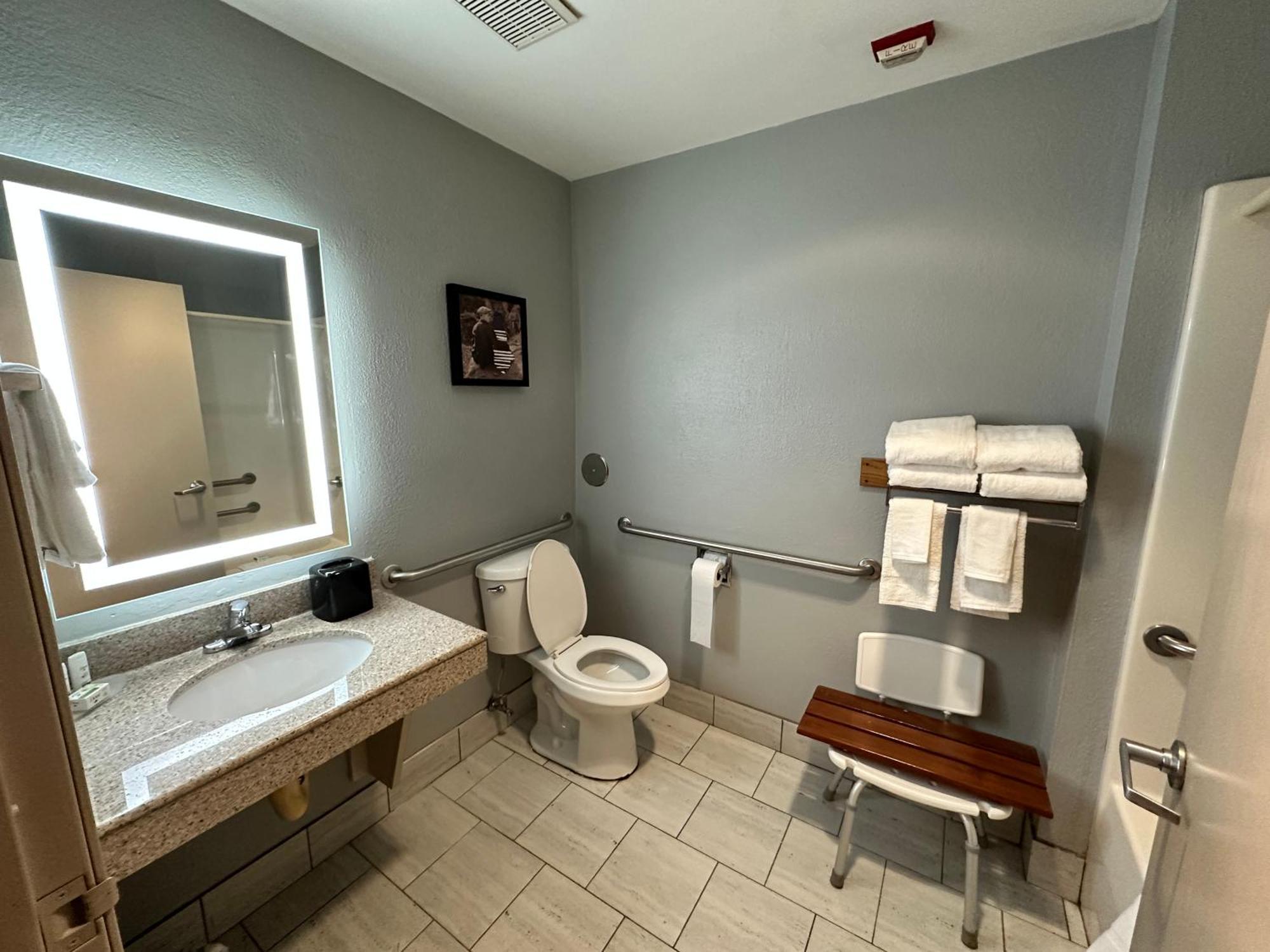 Americinn By Wyndham Reedsburg Zewnętrze zdjęcie